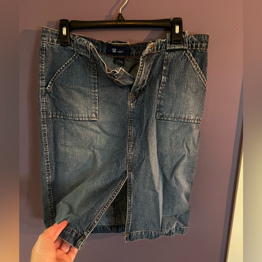 Denim Skirt 90’s Style